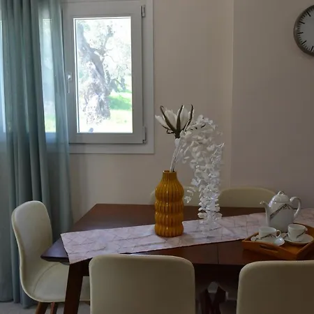 Niaros' House * Langadhákia