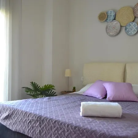 Niaros' House Appartement