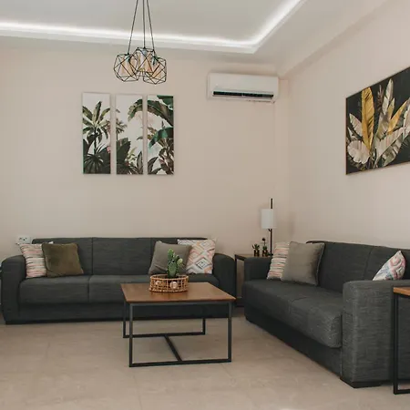 Niaros' House Appartement *