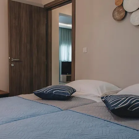 Appartement Niaros' House